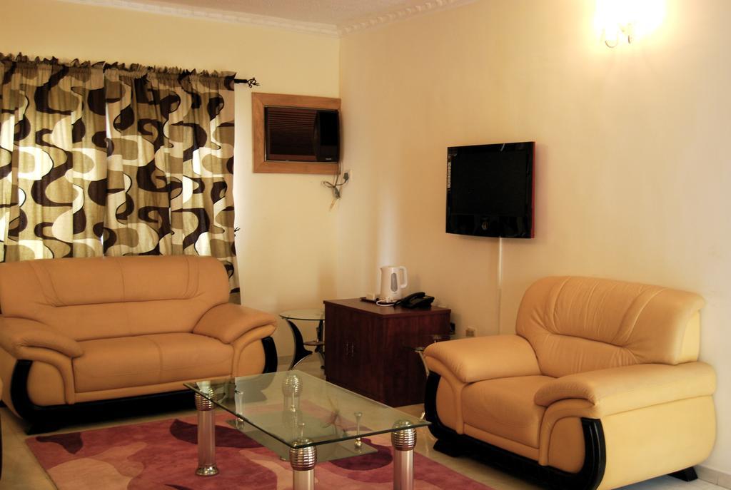 לגוס The Habitat Suites International חדר תמונה