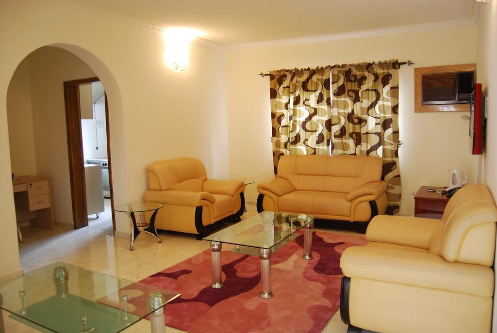 לגוס The Habitat Suites International חדר תמונה